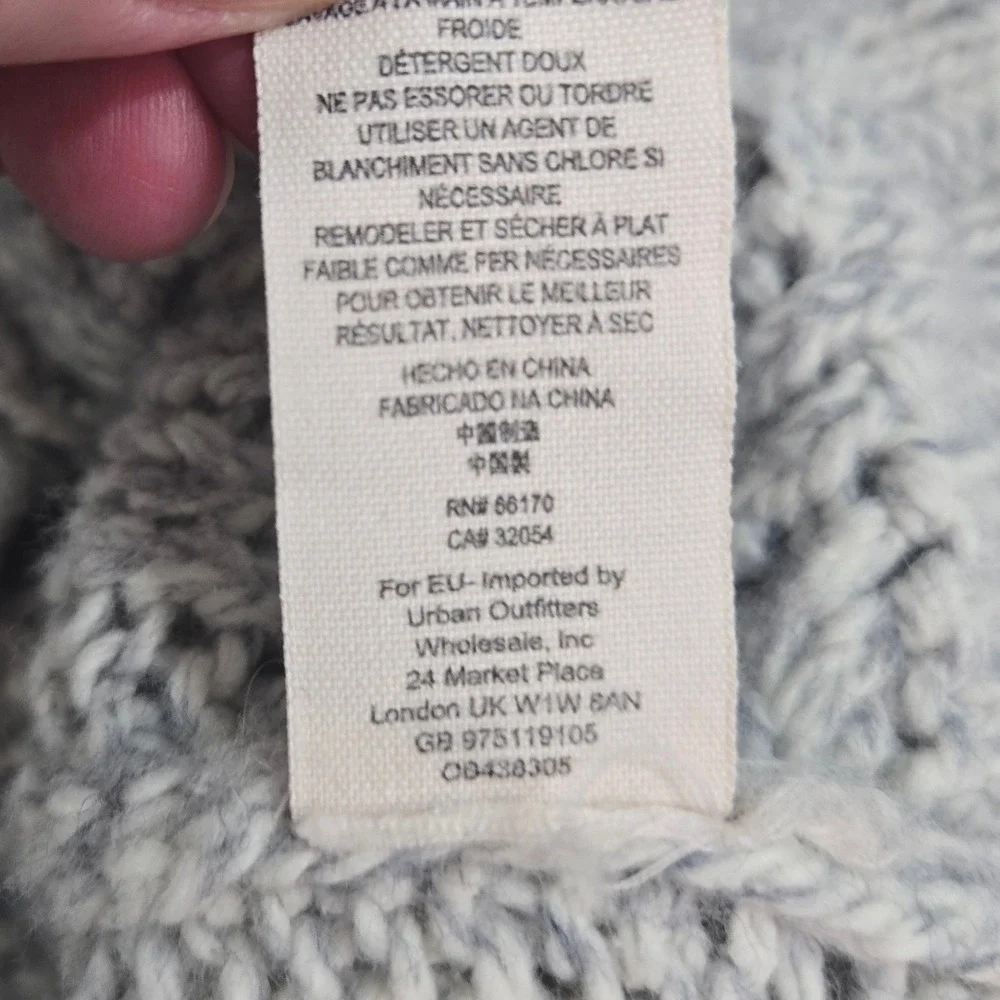 Free People Sweater‎ Dress Size S Small Gray Cable Chunky Knit Wool Angora Blend